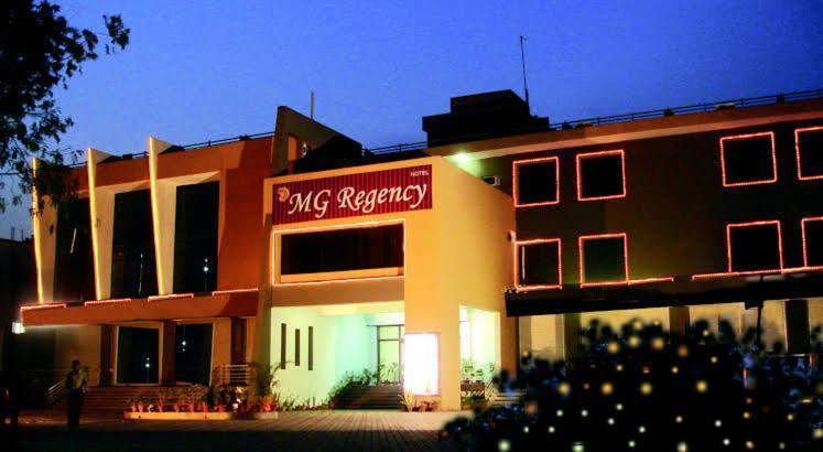 Mg Regency Ξενοδοχείο Baddi Εξωτερικό φωτογραφία